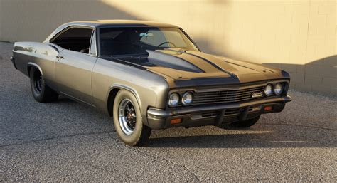 1966 Chevrolet Impala Ss Combines Big Block V8 Power With Nitrous Boost
