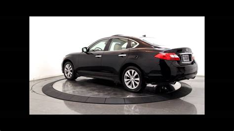 Ride report for my avis infiniti m37x from several weeks ago i had a 2012 g37x last time with some 10,000 miles on it, but not a single scratch on the outside, and the interior leather still looked brand new.^ 2012 INFINITI M37x Luxury Sedan - YouTube