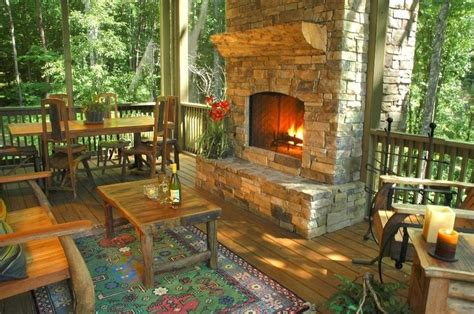 Screened Porch Woutdoor Fireplace Youll Love Spending Time Here
