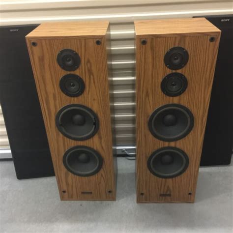 Sony Ss U401av Floor Speakers 8 Ohms Home Audio Black Brown Wood 220w