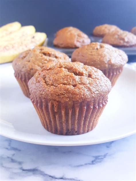 Healthy Banana Applesauce Muffins - Lightly sweetened and ...