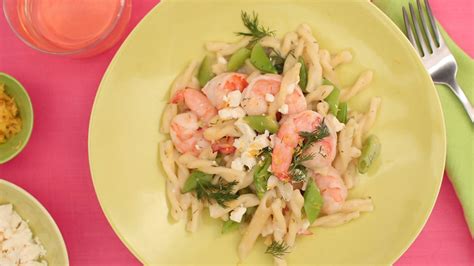 Video Must Make One Pan Pasta With Shrimp And Sugar Snap Peas Martha