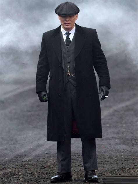 Sabini convinces his old adversary alfie solomons to join forces and eradicate the gang. TV Drama Peaky Blinders Cillian Murphy Thomas Shelby Coat