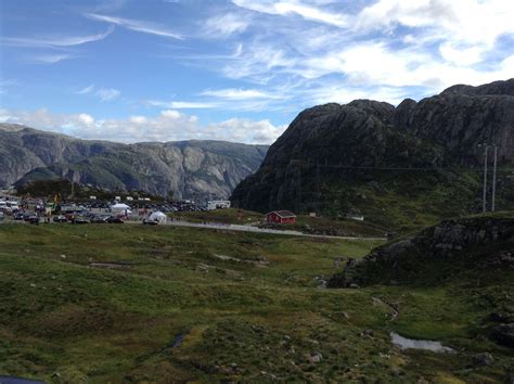 Ez az út a lysebotnvegen. LYSEBOTN