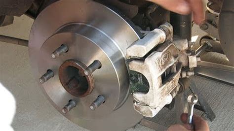 Ford Mustang Gt 1996 2014 How To Replace Brake Pads Calipers And