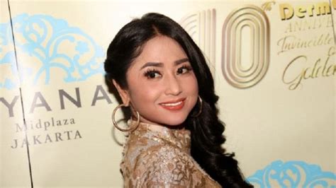 Pemain Sinetron Indosiar Kisah Nyata 5 Sinetron Terbaik Dewi Persik Yang Populer Sinetron
