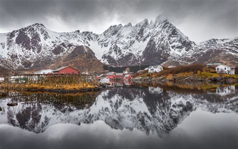 Fonds Décran Norvège Nordland Montagnes Neige Village Lac Reflet