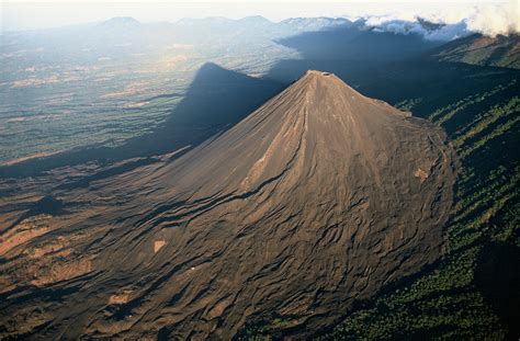 Volcán De Izalco El Salvador