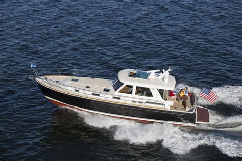 Sabre Motor Yachts Sabre Yachts Handcrafted In Maine Sabre Yachts