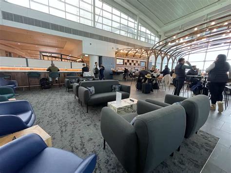 Peek Inside Amexs New Centurion Lounge At Seattles Seatac Airport