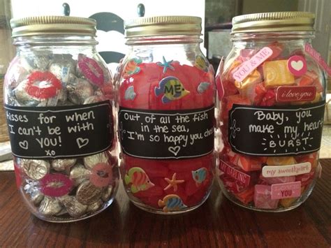 Valentine day quotes, sayings, wishes, sms, week list. Cute candy jars made by me :) | Fødselsdagsgaver diy ...
