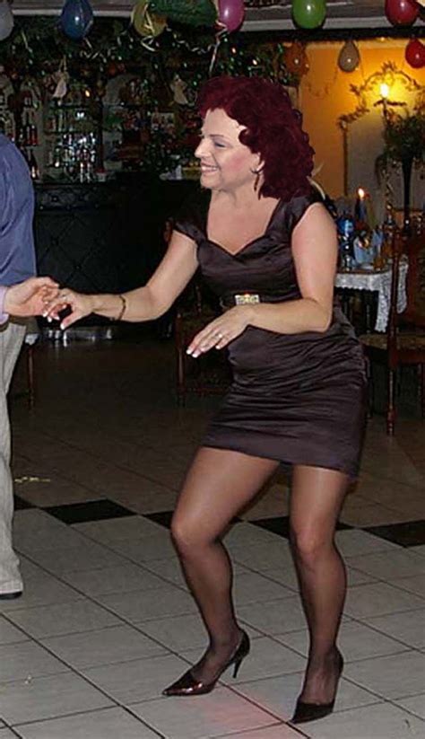 margit gal got girls night out older women short skirts erotic leather skirt turn ons legs