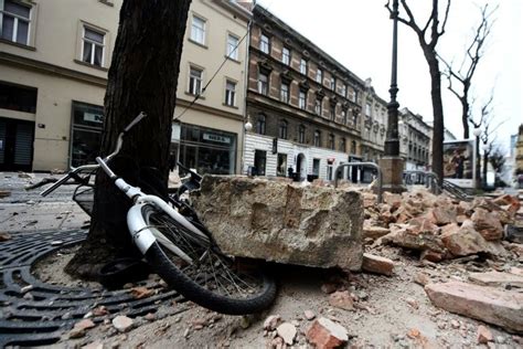 Nahe der kroatischen hauptstadt zagreb gab es ein erdbeben der stärke 6,4. Bilder des Tages vom 22.03.2020 - Bilder-Detailansicht ...