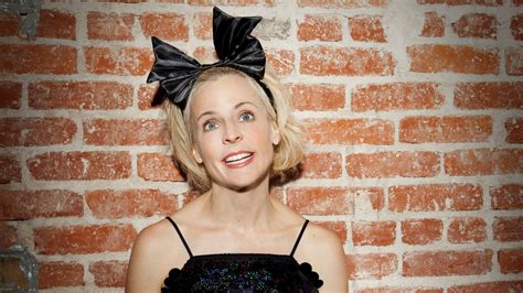 Lady Dynamite Star Maria Bamford On Mixing Comedy And Mental Illness