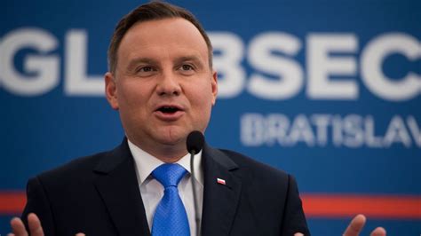 Poland President Vetoes Controversial Supreme Court Bill Cnn