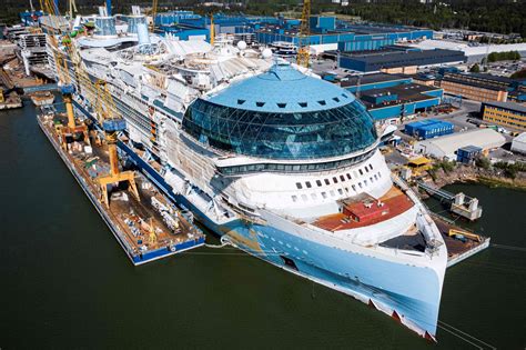 Worlds Largest Cruise Ship To Set Sail As Industry Rebounds Daily Sabah
