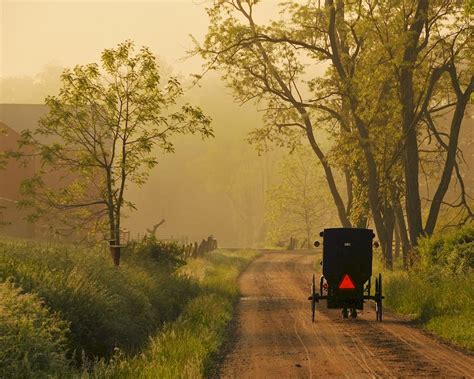 Autumn Paradise Visit Amish Country