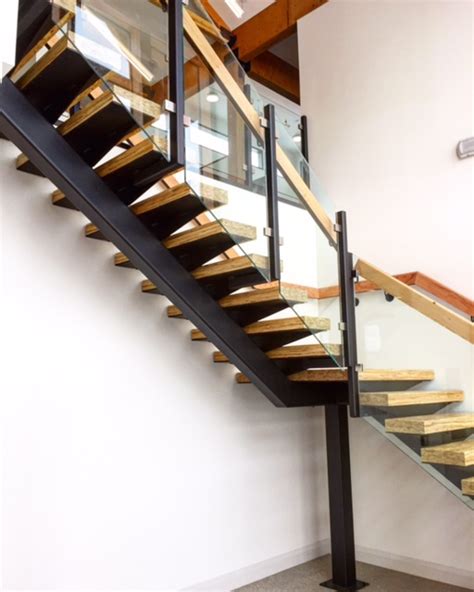 Mono Stringer — Stairhaus Inc Custom Stair Design And Construction