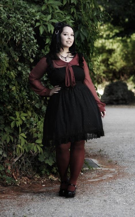 Ashleigh Shackelford Gothic Outfits Plus Size Fashion Plus Size Goth