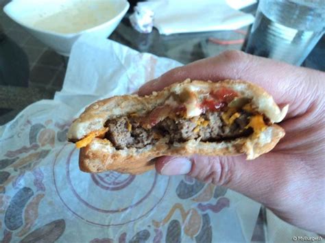 Photos de Bacon Cheddar Topper (Burger King) par PotatoesJunky