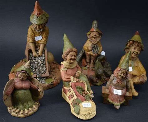 6 Assorted Tom Clark Gnomes Bhd Auctions