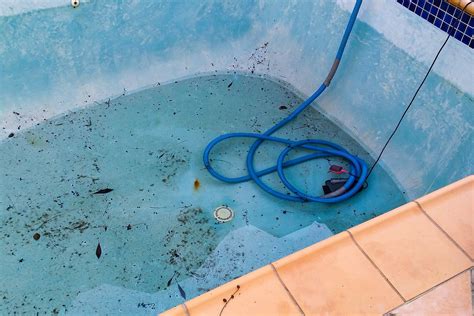 Pool Cleaning Vs Drain And Clean How Should I Drain My Pool