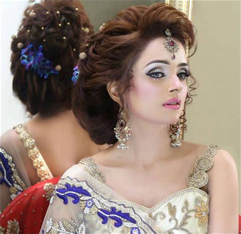 Perfect south indian bridal hairstyles for receptions. Hindu Bridal Hairstyles: 14 Safe Hairdos For The Modern ...