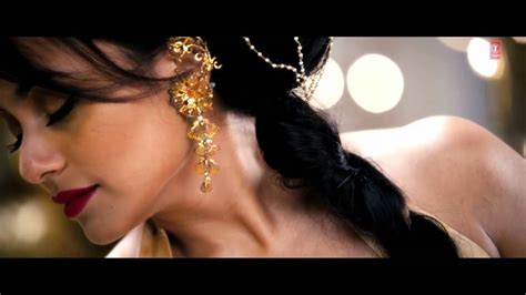 Rani Mukherjee Hot And Sexy Song Youtube