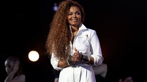 Janetjackson Singer Slams Cancer Rumours Says Shes Recovering From