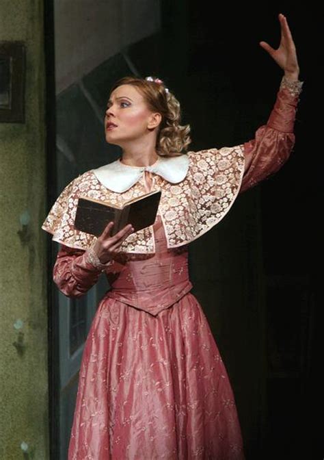 She fascinated the audience with her spectacular appearance and masterful acting. Мария Куликова: «Не надо всегда выглядеть идеально»