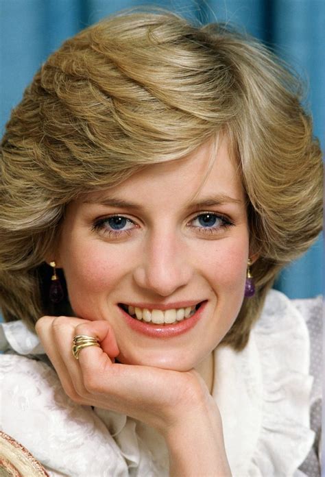 The Most Iconic Hairstyles Of All Time Princess Diana Pictures Lady