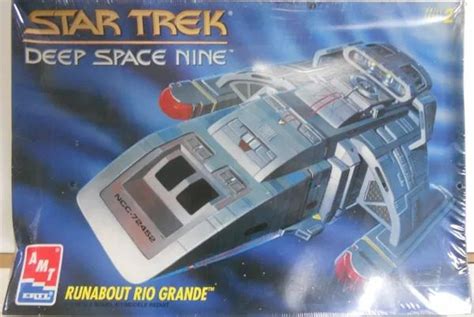 Star Trek Deep Space Nine Runabout Rio Grande AMT ERTL 1 72 DL14