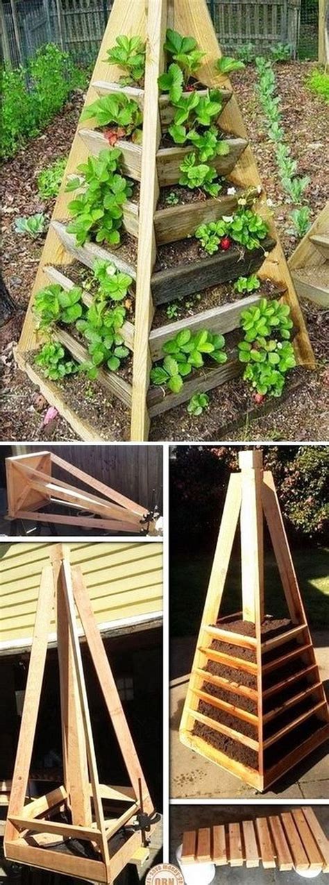 No matter how large or small the front yard is, it truly makes impact. Inspiring Vertical Garden Ideas for Small Space 5 - Hoommy.com