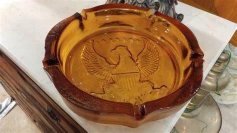 Large Amber Glass Eagle Ashtray Thick Heavy Us Eagle Long Valley Traders