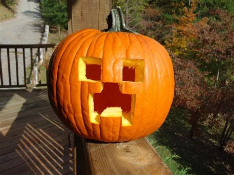 10 Wonderful Easy Pumpkin Carving Ideas For Kids 2024