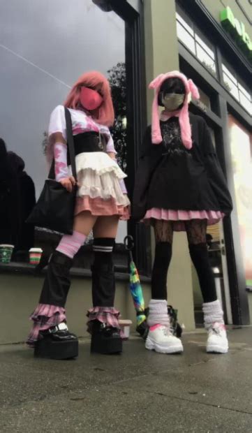 N3kobit3 Kawaii Goth In 2021 Cute Outfits Alternative Outfits