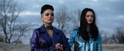 Marie lu's prime members enjoy free delivery and exclusive access to music, movies, tv shows, original audio. Vox Lux movie review & film summary (2018) | Roger Ebert