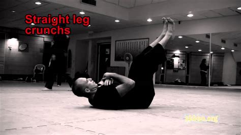 Straight Leg Crunches Akban Fitnes Youtube