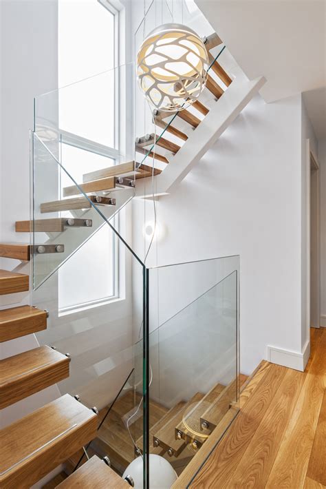 Modern glass staircases design and styles no limits for the glass stair layout: Contemporary Glass Stair - Design and Fitting in Dublin