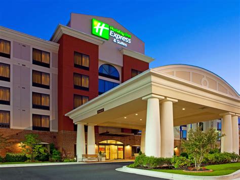 Holiday Inn Express And Suites Washington Dc Northeast Hotel Reviews