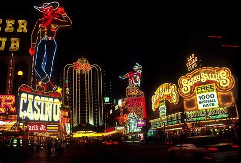 Hd Wallpaper Las Vegas At Night In Nevada Photo Lights Public