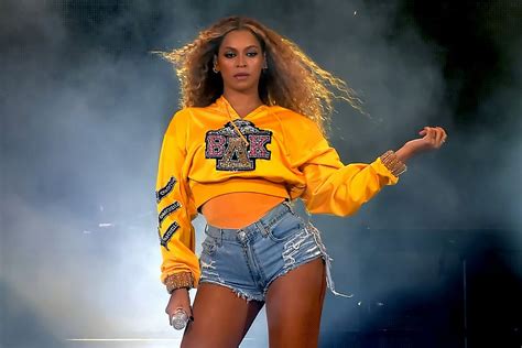 Beyoncé Star De Tik Tok Sans Rien Poster Lavenir
