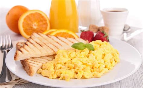 ¿es El Desayuno La Comida Más Importante Del Día Altafit Gym Club