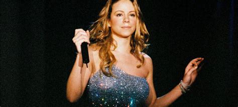 Mariah Carey Estrena El Videoclip De ‘underneath The Stars 24 Años