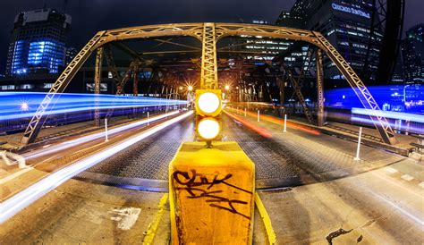 5 Advanced Tips For Light Trail Photography