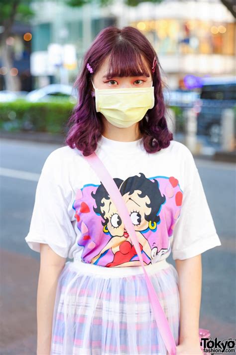Vintage Street Fashion In Tokyo W Purple Hair Kinji Hair Barrettes
