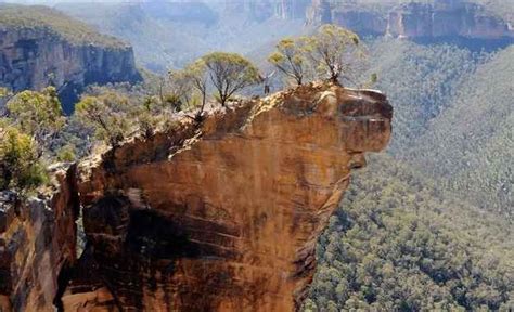 Hanging Rock Australia Geology Around The Worlds Wonders Of The World