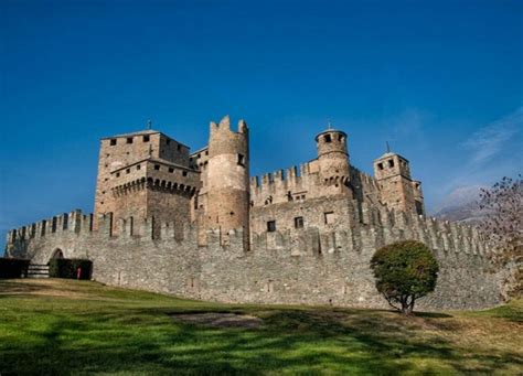 Top 12 Most Beautiful Medieval Castles In Italy This Is Italy Page 3