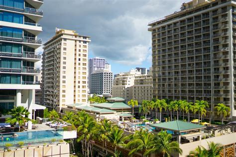 Outrigger Reef Waikiki Beach Resort In Honolulu Best Rates And Deals On