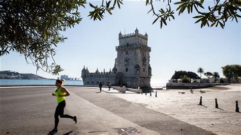 Saiba os locais onde o pode fazer e esclareça. Hospitals near collapse as Portugal COVID-19 deaths up